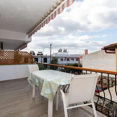 Star Paradise Neos Marmaras