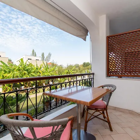 Star Paradise Neos Marmaras