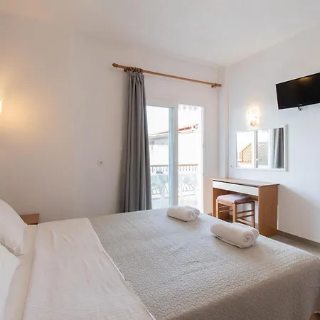 Star Paradise نيوس مارماراس